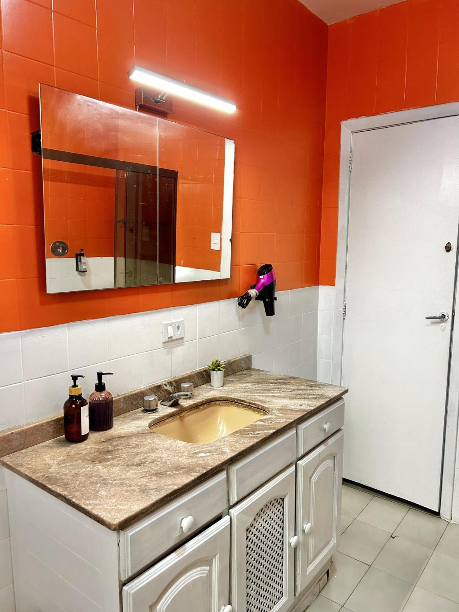 Quarto Privativo Leme De Noronha - 2Min Da Praia Рио-де-Жанейро Экстерьер фото